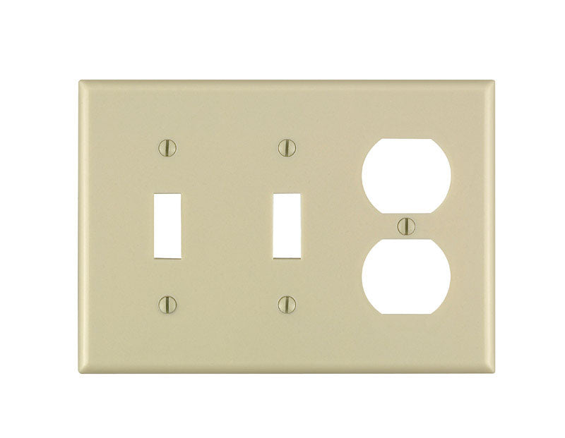 Leviton Ivory 3 gang Thermoset Plastic Duplex/Toggle Wall Plate 1 pk