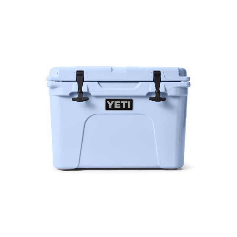 YETI Tundra 35 Big Sky Blue 39 can Hard Cooler