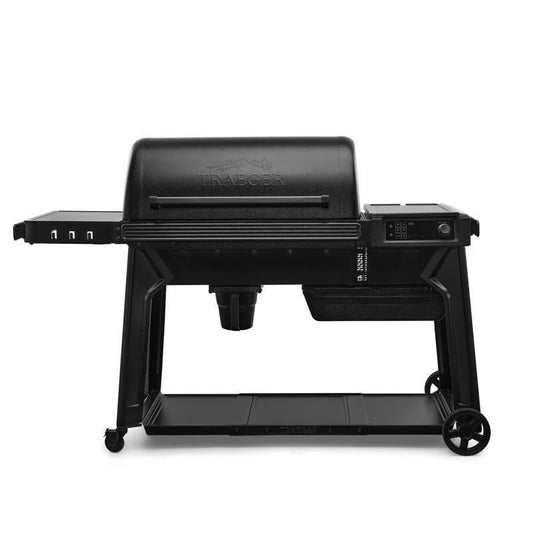 Traeger Woodridge Pro Wood Pellet WiFi Grill Black