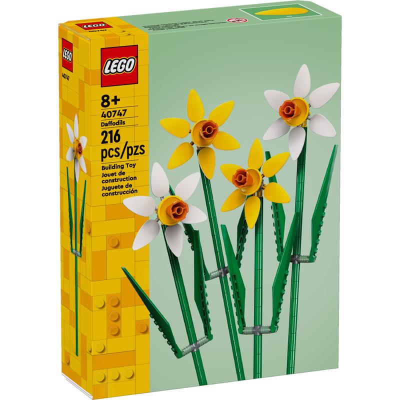 LEGO Botanicals Daffodils Building Set Multicolor 216 pc