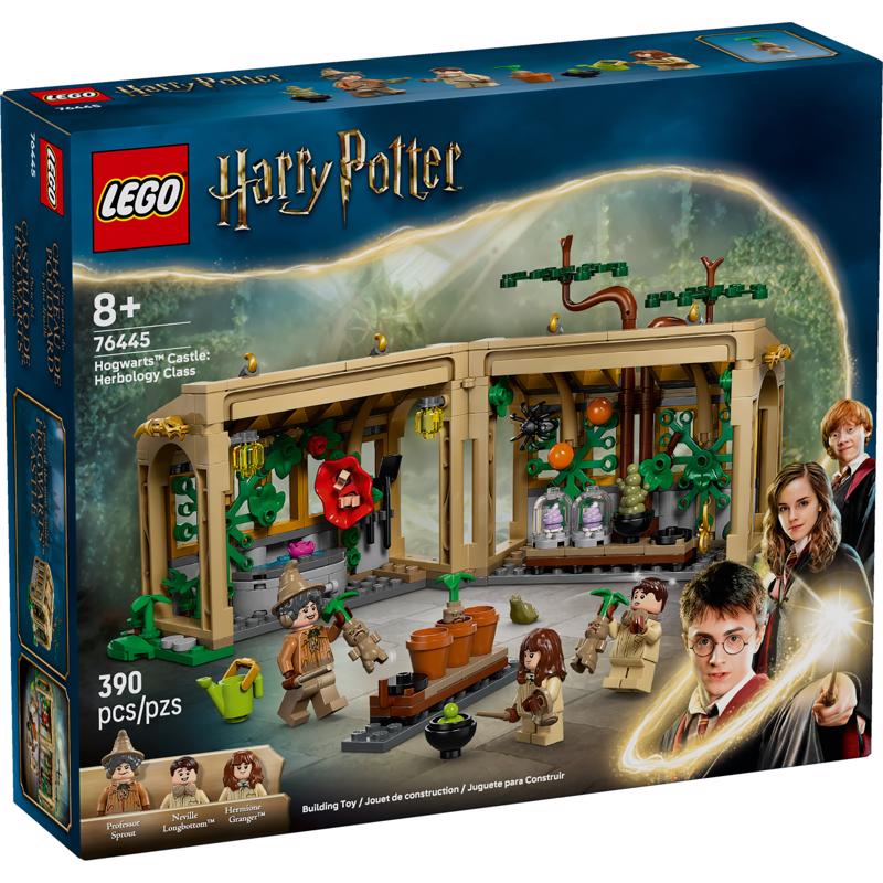 LEGO Hogwarts Castle Herbology Class Harry Potter Building Set Multicolored 390 pc